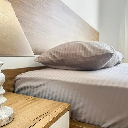 Lägenhet Voyager Superior Golem (Tirana)