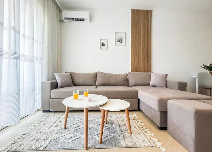 Voyager Superior Daire Golem (Tirana)